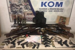 Su&ccedil; &ouml;rg&uuml;t&uuml; operasyonunda &ccedil;ok sayıda g&ouml;zaltı