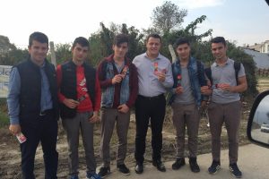 AK Gen&ccedil;lik G&uuml;rsu'dan Bursa'da liselilere Cumhuriyet hediyesi
