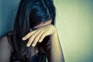 Kızına cinsel istismarda bulunduğu iddiasıyla tutuklandı