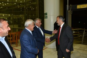 Bursa B&uuml;y&uuml;kşehir Belediye Başkanı Aktaş, muhtarlarla buluştu