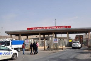 BM'den İdlib'e 12 TIR yardım