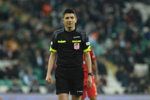 Galatasaray-Bursaspor ma&ccedil;ının VAR hakemi Uğurlu oldu