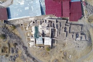 Harput Kalesinde 20 bin obje &ccedil;ıkartıldı