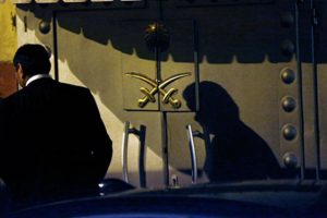T&uuml;m oklar ona d&ouml;nd&uuml;: Dikkat &ccedil;eken detaylar