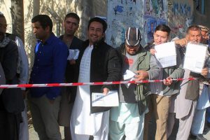 Afganistan'da halk sandık başında