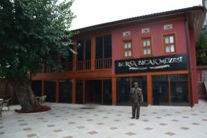 Türkiye'nin tek bıçak müzesini, Bursa'da ilk yıl 31 bin 640 gezdi