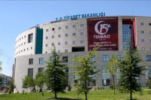 Ticaret Bakanlığından 'taahh&uuml;tl&uuml; abonelik reklamları' uyarısı