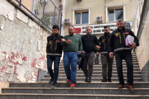 Otomobil hırsızlarına operasyon