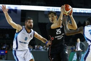 T&uuml;rk Telekom, Beşiktaş'ı farklı yendi