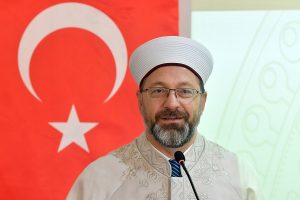 "15 Temmuz zaferi olmasaydı bug&uuml;n her birimiz bir cephede olurduk"