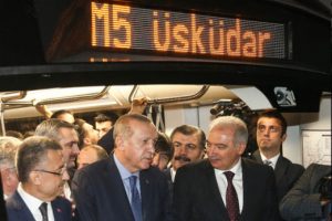 &Uuml;sk&uuml;dar-&Ccedil;ekmek&ouml;y-Sancaktepe metro hattının ikinci etabı a&ccedil;ıldı