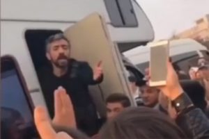 Resul Dindar'dan hayranlarına şok &ccedil;ıkış