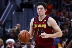 Cedi'den Hawks potasına 12 sayı