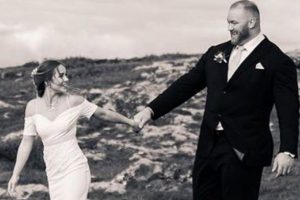 Hafthor Julius Bjornsson ile Kelsey Henson evlendi