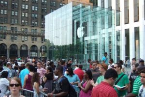 Apple'a olan ilgi azalıyor