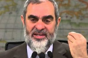 Nurettin Yıldız'dan skandal açıklama! 'Kadınlar dayak yiyorsa şükretsinler' 