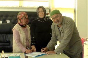 Yaşlı &ccedil;ift, evlerini huzurevine bağışladı