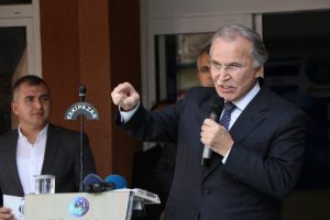 "Patinajdan T&uuml;rkiye'yi kurtarıyoruz"