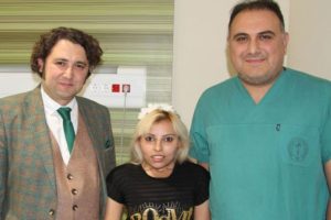 18 yıllık skolyoz hastası, ameliyatla sağlığına kavuştu