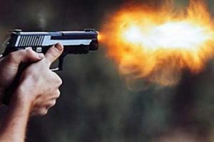 İki grubun silahlı kavgası kanlı bitti: 1 &ouml;l&uuml;, 3 yaralı
