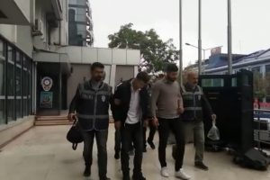 Bursa'da iş yerlerinden hırsızlık yapan zanlılara tutuklama