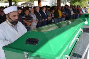Balık avında facia: Yan yana defnedildiler