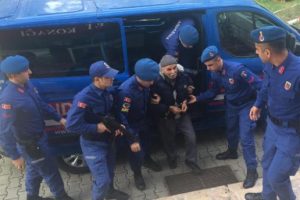 Yeğenini &ouml;ld&uuml;ren amca tutuklandı