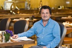 Vedat Milor: Hesap &ouml;deme işini...