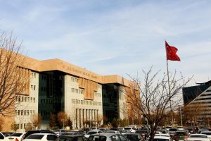 FET&Ouml; sanığı eski hakim hakkında 'kırmızı b&uuml;lten'