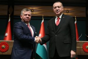 Erdoğan ile &Uuml;rd&uuml;n Kralı telefonda g&ouml;r&uuml;şt&uuml;