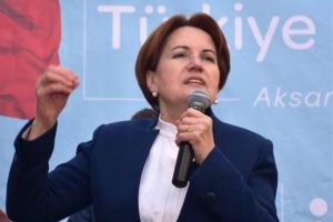 İYİ Parti'de şok! İki parti kurucusu istifa etti