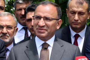 "Kimsenin anne ve babasını se&ccedil;me hakkı var mı?"