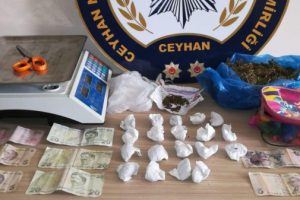 Polis uyuşturucuya ge&ccedil;it vermedi