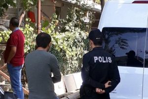 Babası evde &ouml;l&uuml; bulmuştu! Flaş gelişme