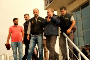 Ter&ouml;r operasyonunda emekli binbaşı tutuklandı