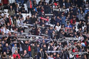 Vodafone Park'ta isyan! G&uuml;neş...