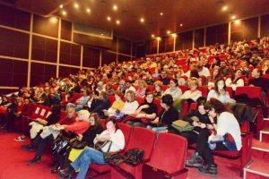 Deliler ve Yasaklar seyirciyle Bursa'da buluştu