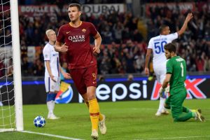 Şampiyonlar Ligi'nde haftanın futbolcusu 'Edin Dzeko'