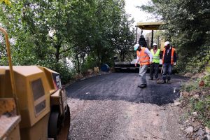 Bursa Uludağ yama&ccedil;larındaki mahallelerde kış hazırlıkları