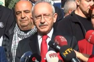 Kılı&ccedil;daroğlu'ndan Ara G&uuml;ler'in ailesine taziye ziyareti