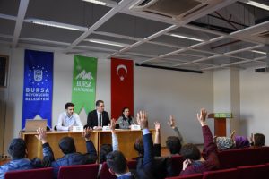 Bursa Gen&ccedil;lik Meclisi'nde Cakalıoğlu g&uuml;ven tazeledi