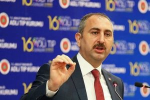 Bakan G&uuml;l'den Kaşık&ccedil;ı a&ccedil;ıklaması