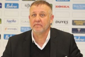 "Ma&ccedil;ın başında yenilen gol dengeleri bozdu"
