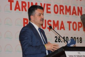 Bakan Pakdemirli: "&Ouml;nceliğimiz yerli tohum olmalı"