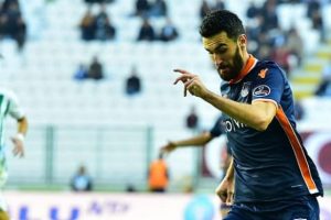 Medipol Başakşehir deplasmanda Atiker Konyaspor'u mağlup etti
