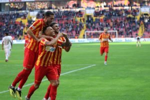 Kayserispor ikinci yarıda a&ccedil;ıldı