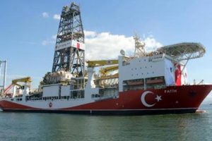 T&uuml;rkiye'nin ilk sondaj gemisi Fatih ilk seferine &ccedil;ıkıyor