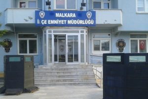 Suriyeli şahsa gasp: 4 tutuklama