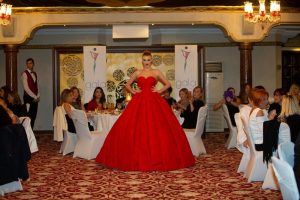 Bursa'da Cumhuriyet defilesi