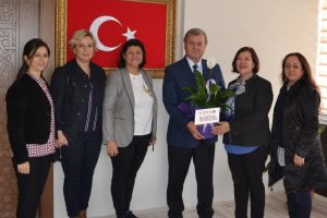 Bursa İTSO Kadın Girişimciler Kurulu, Kaymakam G&ouml;r&uuml;c&uuml;'y&uuml; ziyaret etti